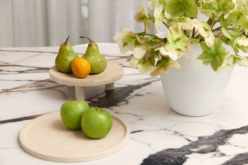 Nome Stand | Light Travertine