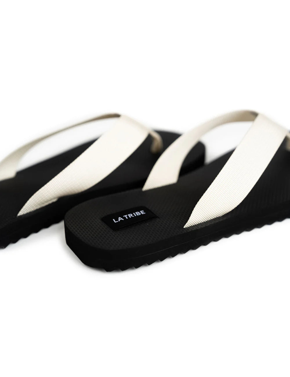 Canvas Thong | Cream