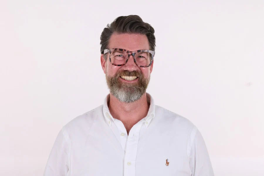 11am | Light Tort | Reading Glasses