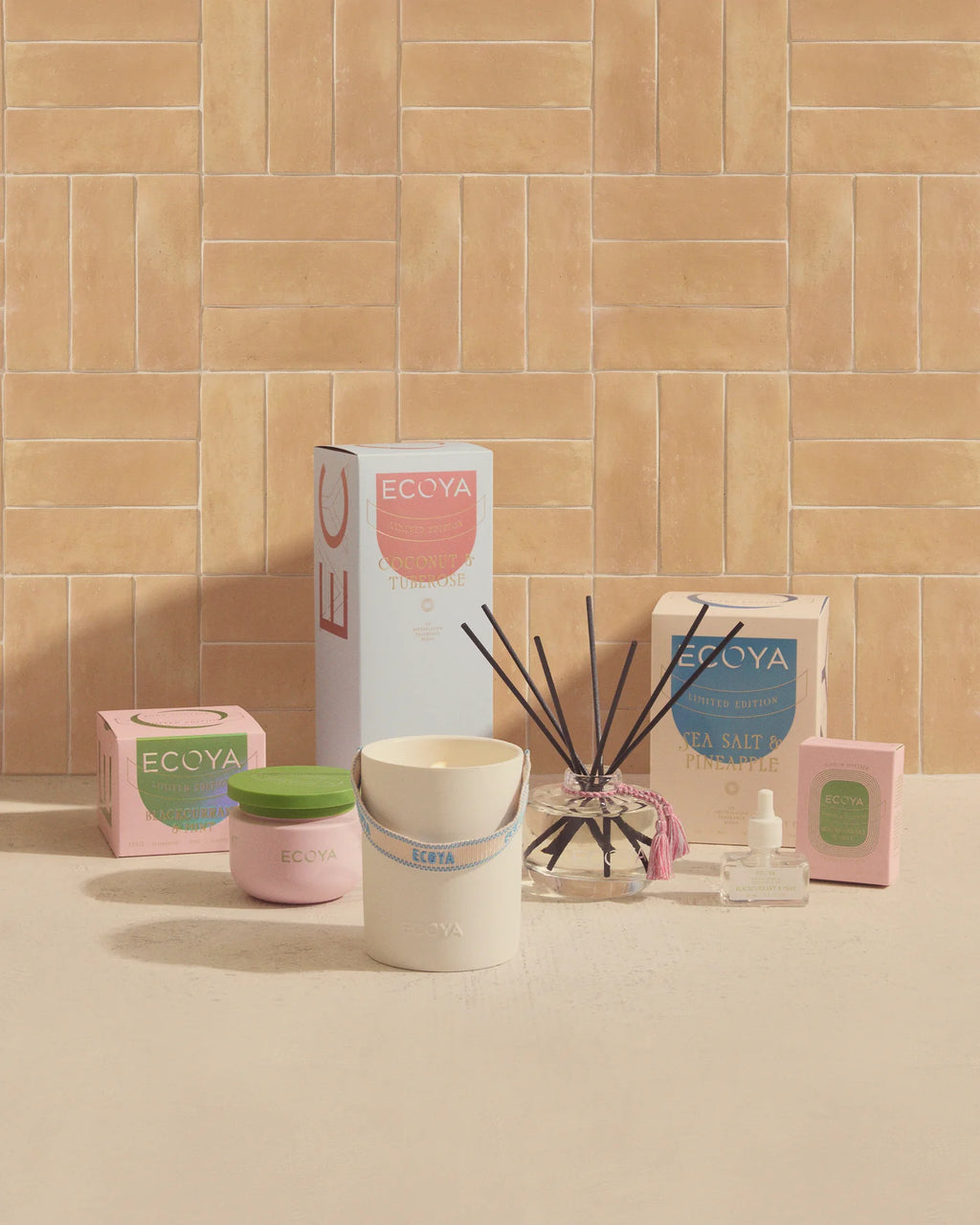 High Summer | Blackcurrant & Mint Ceramic Candle