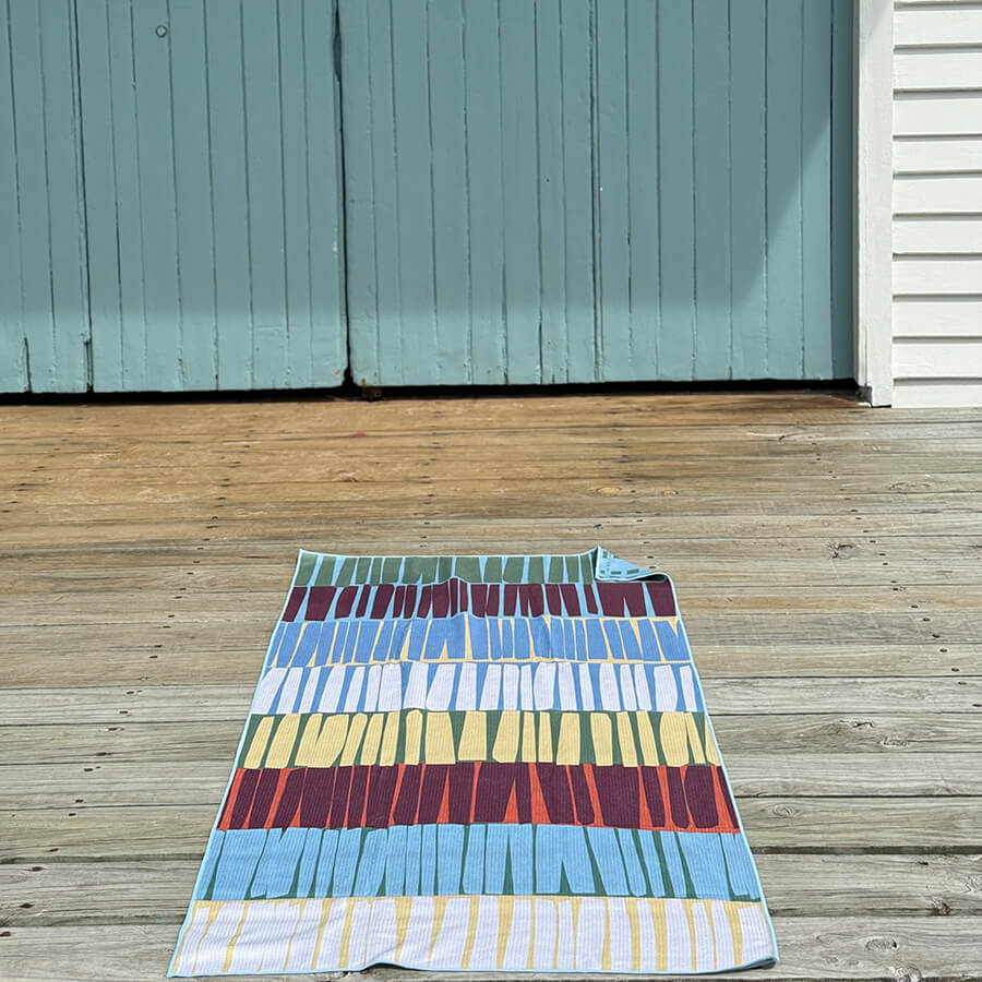 Sandfree Towel | Cheese & Pineapple