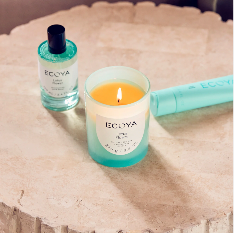 Metro Candle | Lotus Flower