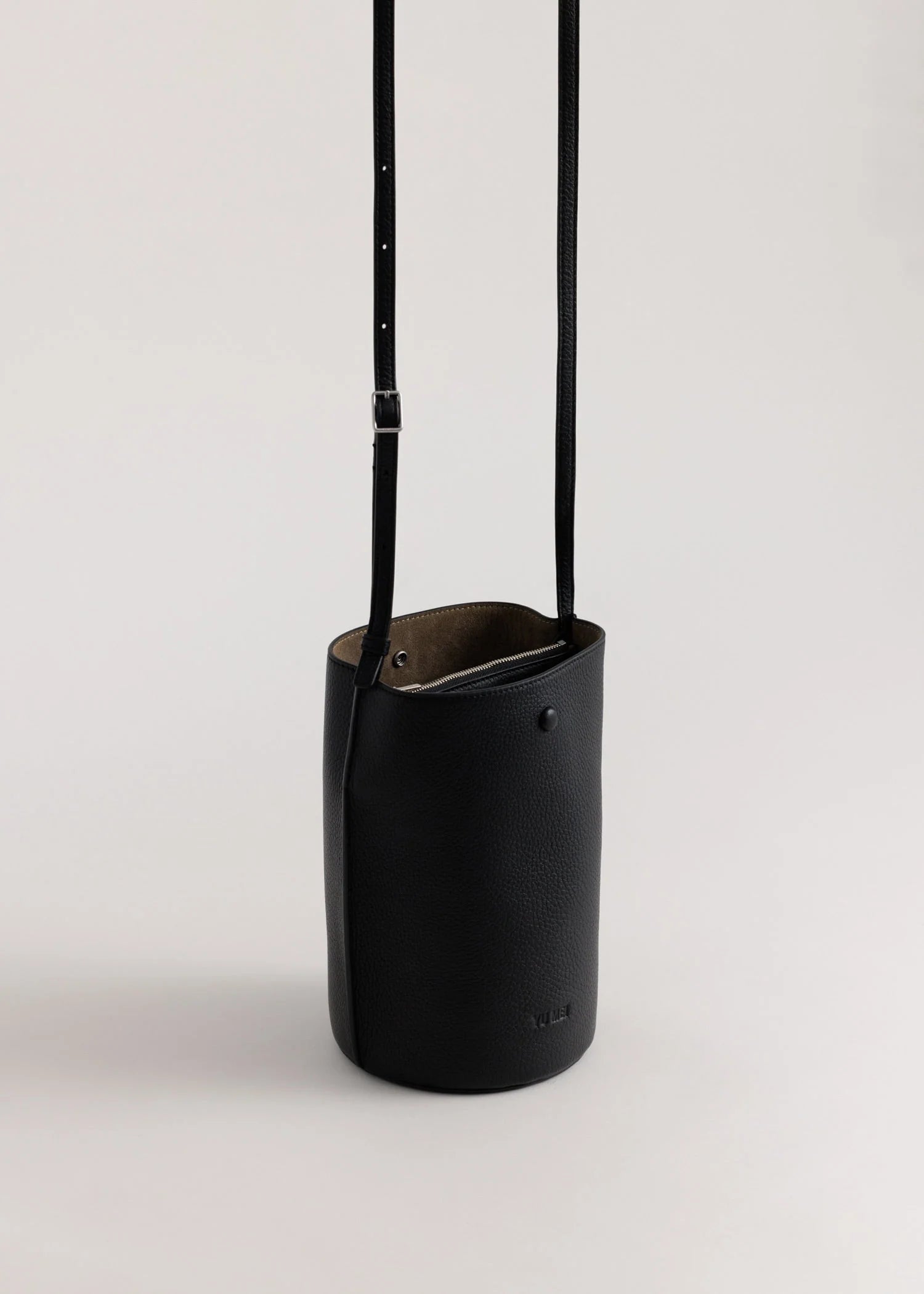 Phoebe Bucket | Black Deer Nappa