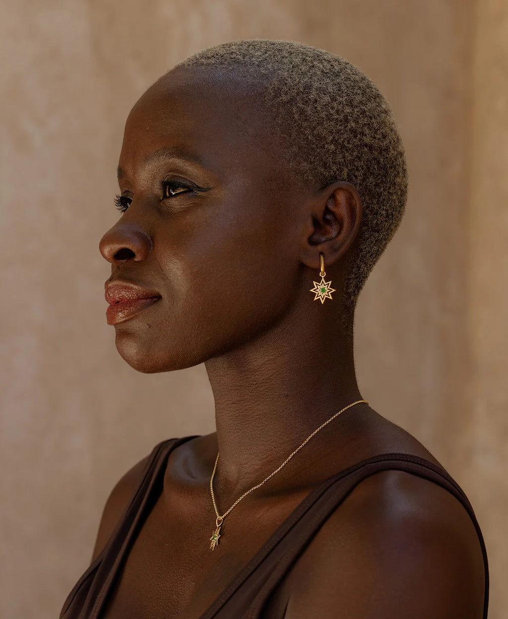 Nora Hoops | 22K Gold Vermeil | Chrome Diopside