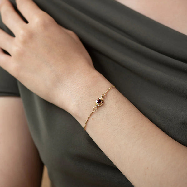 Odette Bracelet | 22k Gold Vermeil with Round Garnet