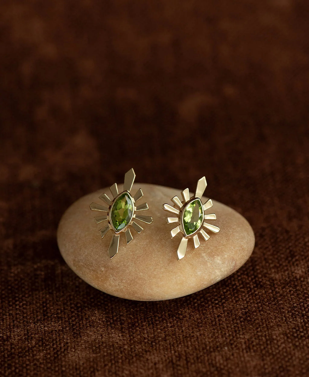 Sister Stud | 22k Gold Vermeil | Peridot