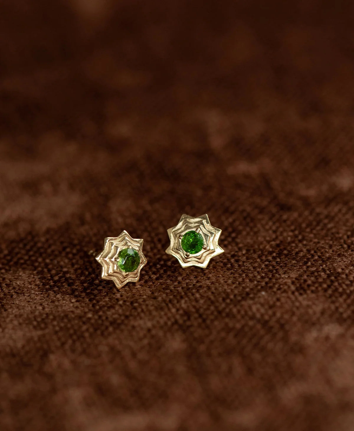 Sitara Stud | 22k Gold Vermeil | Chrome Diopside